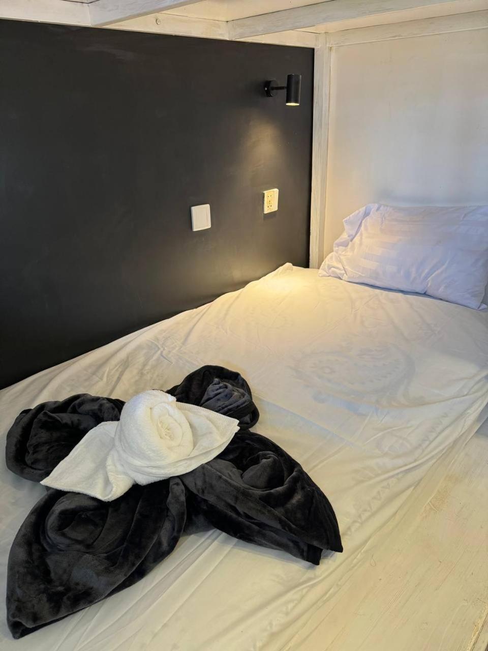 The Hive Hotel Siem Reap Dış mekan fotoğraf